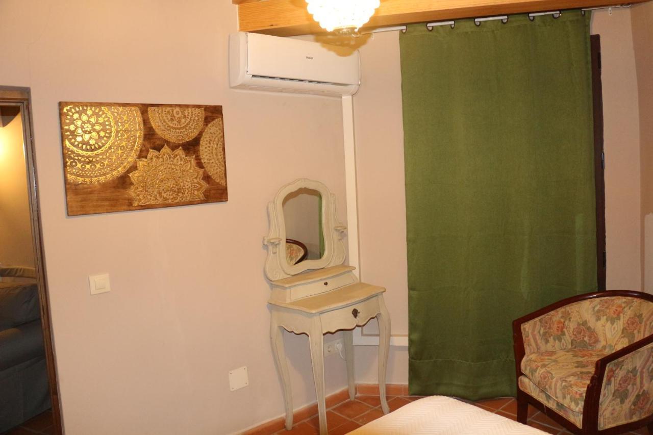 Apartamentos Coliseo Toledo Luaran gambar