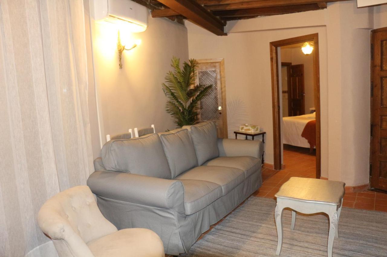Apartamentos Coliseo Toledo Luaran gambar
