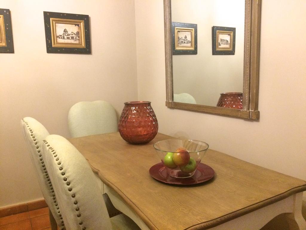 Apartamentos Coliseo Toledo Luaran gambar
