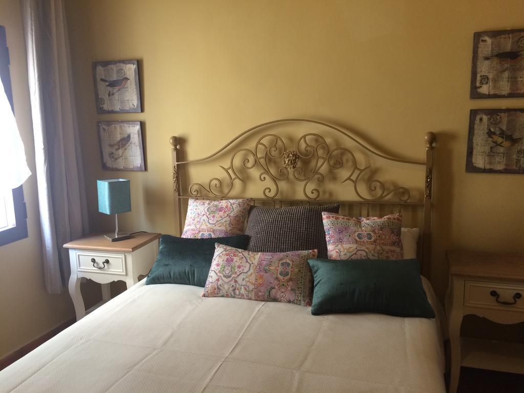 Apartamentos Coliseo Toledo Luaran gambar